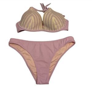 Crochet Shade & Shore Swimsuit bikini top & Bottom size Meduim